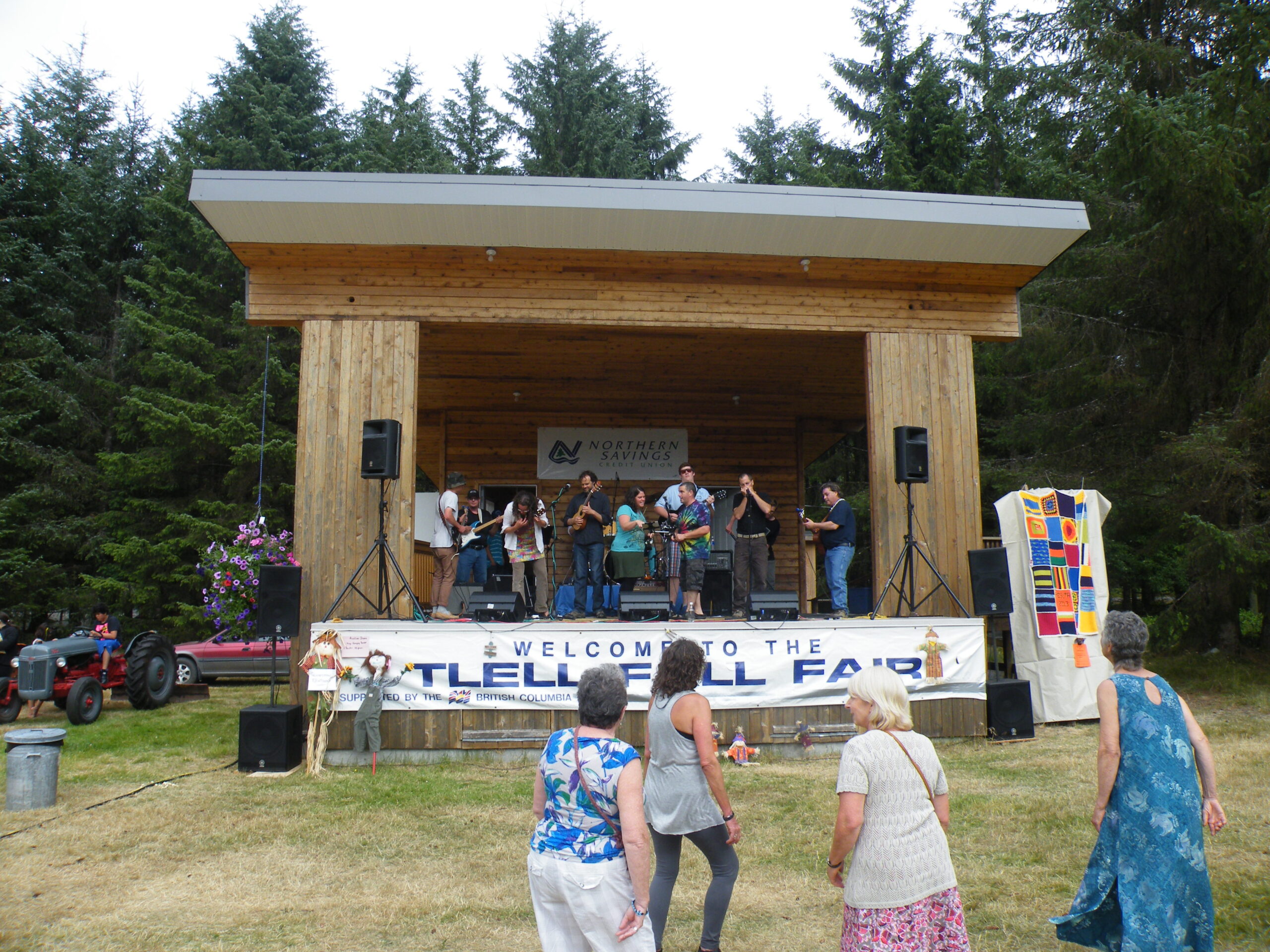 Fair crowd enjoying live entertainment